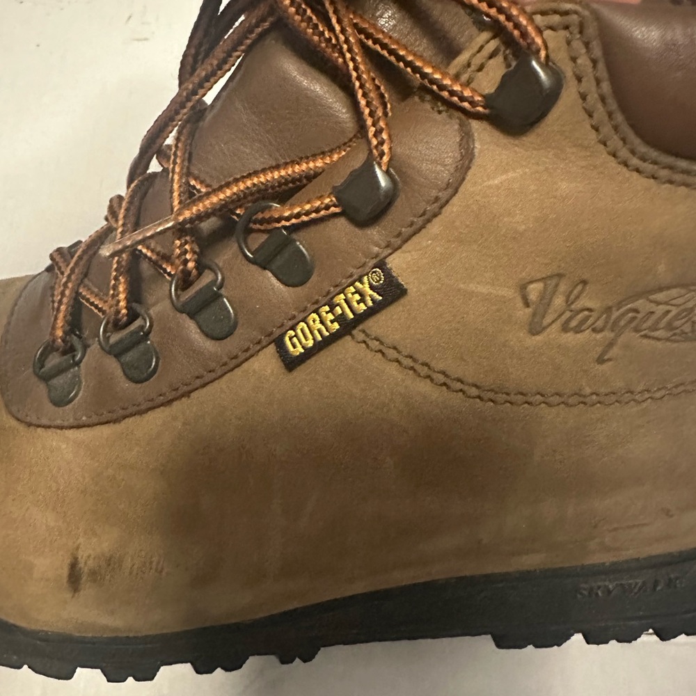 Vasque Sundowner GTX 7931 Hiking‎ Boots Men's 9.5 Brown Leather Gore‑Tex Vibram - Picture 5 of 10